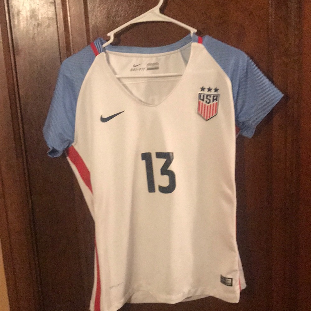 Alex Morgan USA Jersey size L Nike Dri-Fit